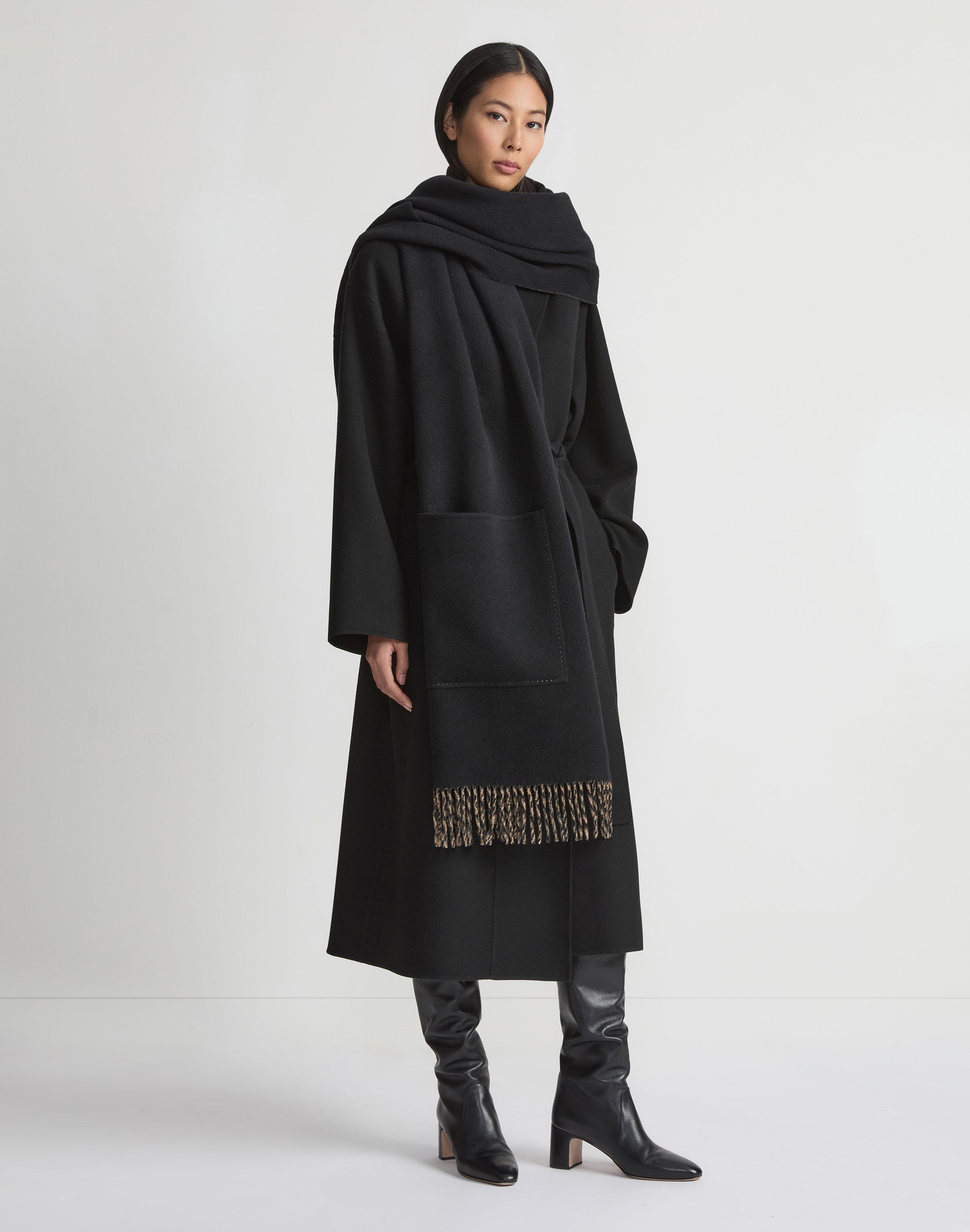Wool-Cashmere Pocket Shawl