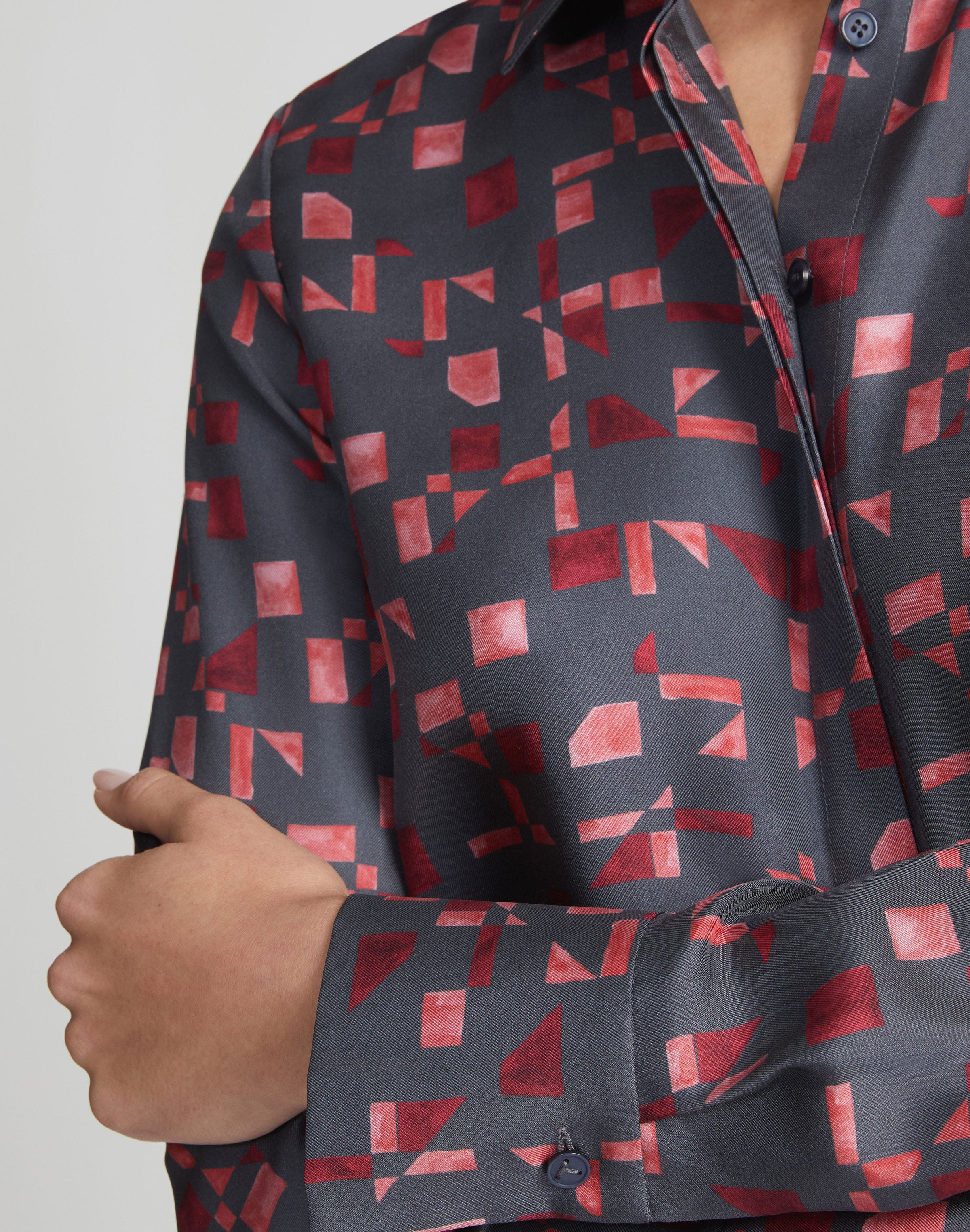 Petite Micro Floorplan Print Silk Twill Button Blouse