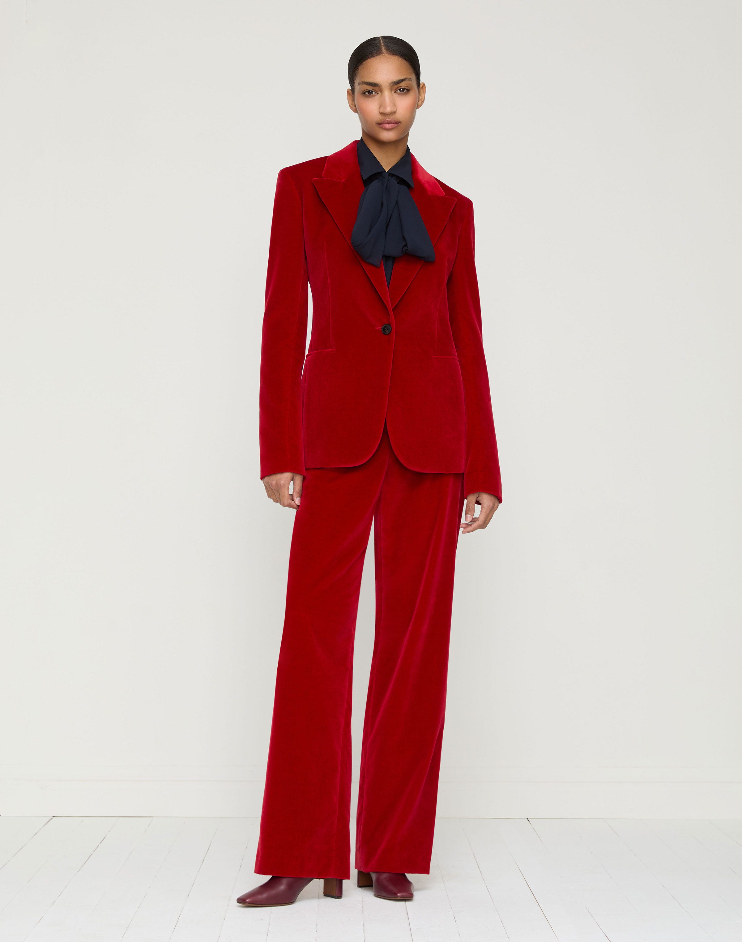 Petite Velvet Single Button Fitted Blazer