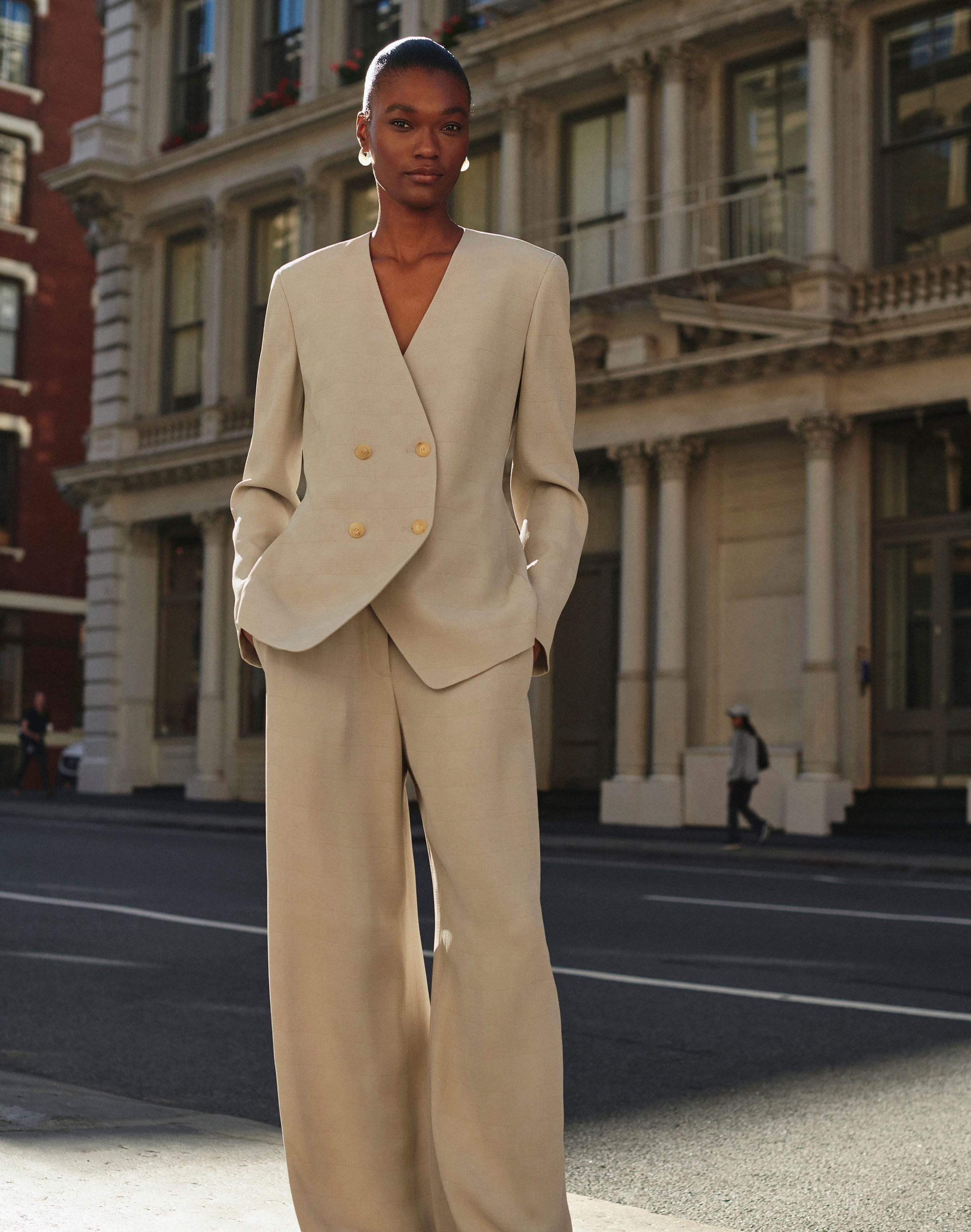 Grid Plaid Crepe Blazer and Clark Pant