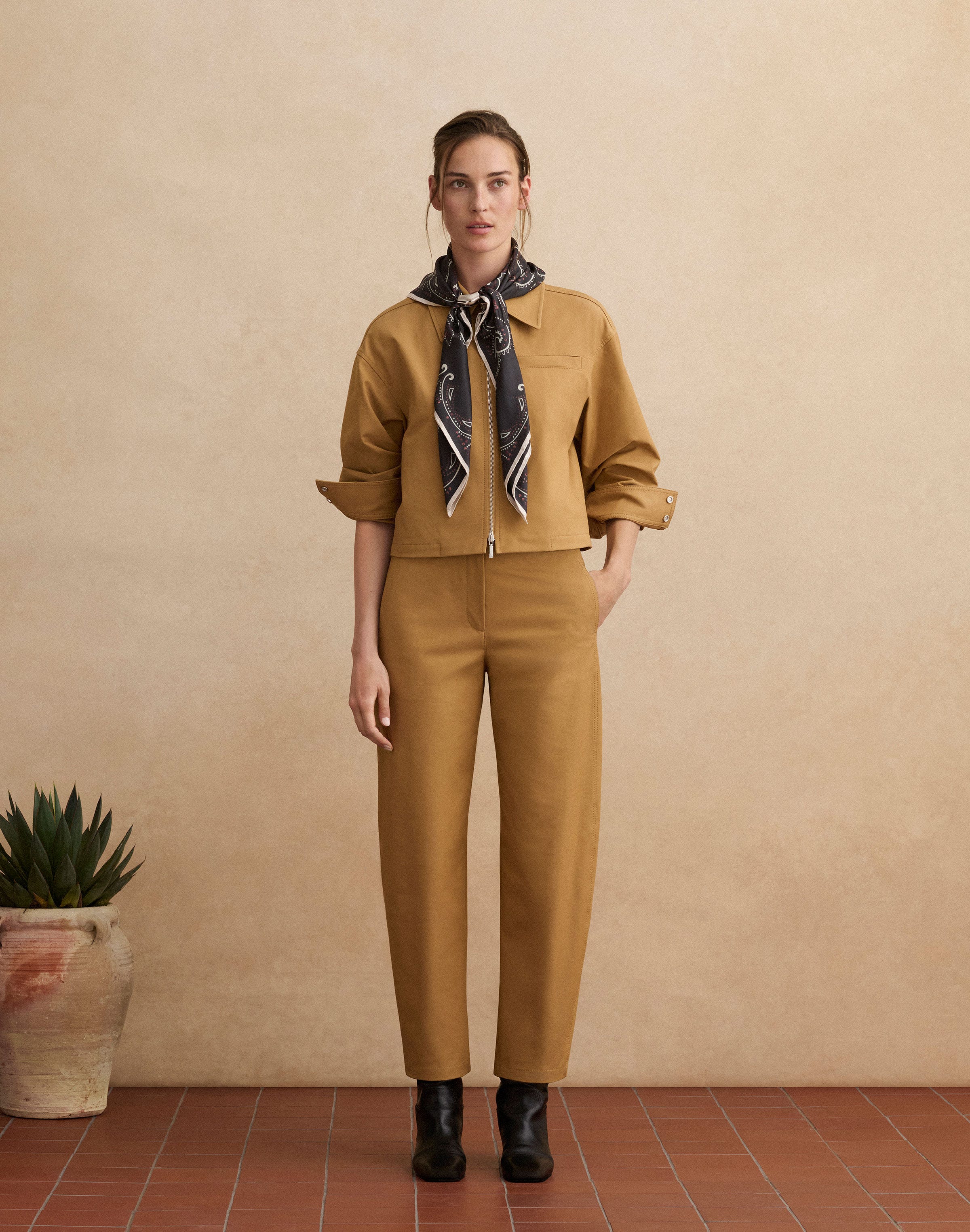 Techno Stretch Twill Short Jacket