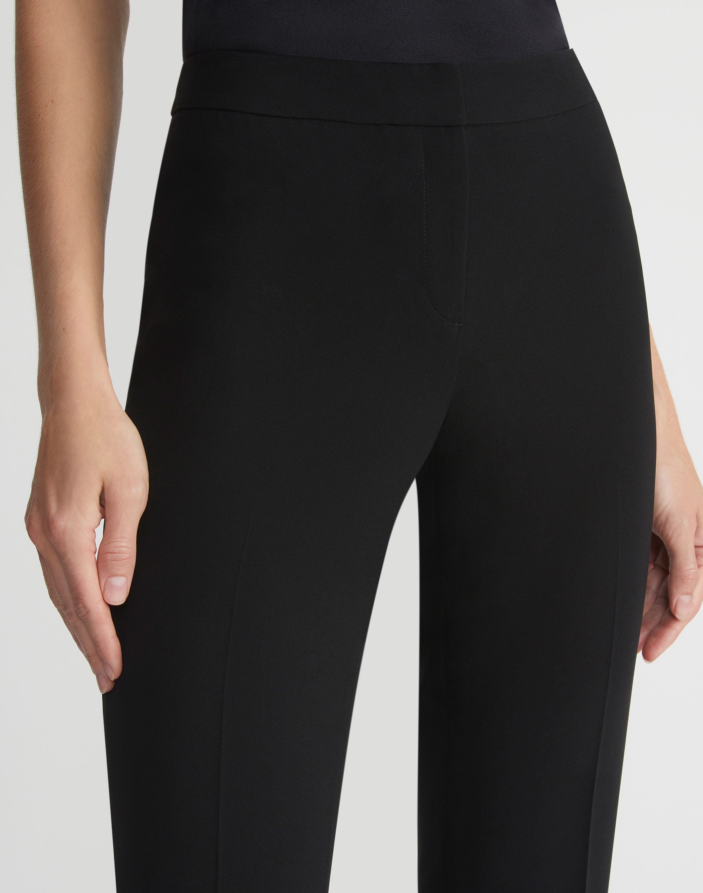 Plus-Size Finesse Crepe Barrow Pant