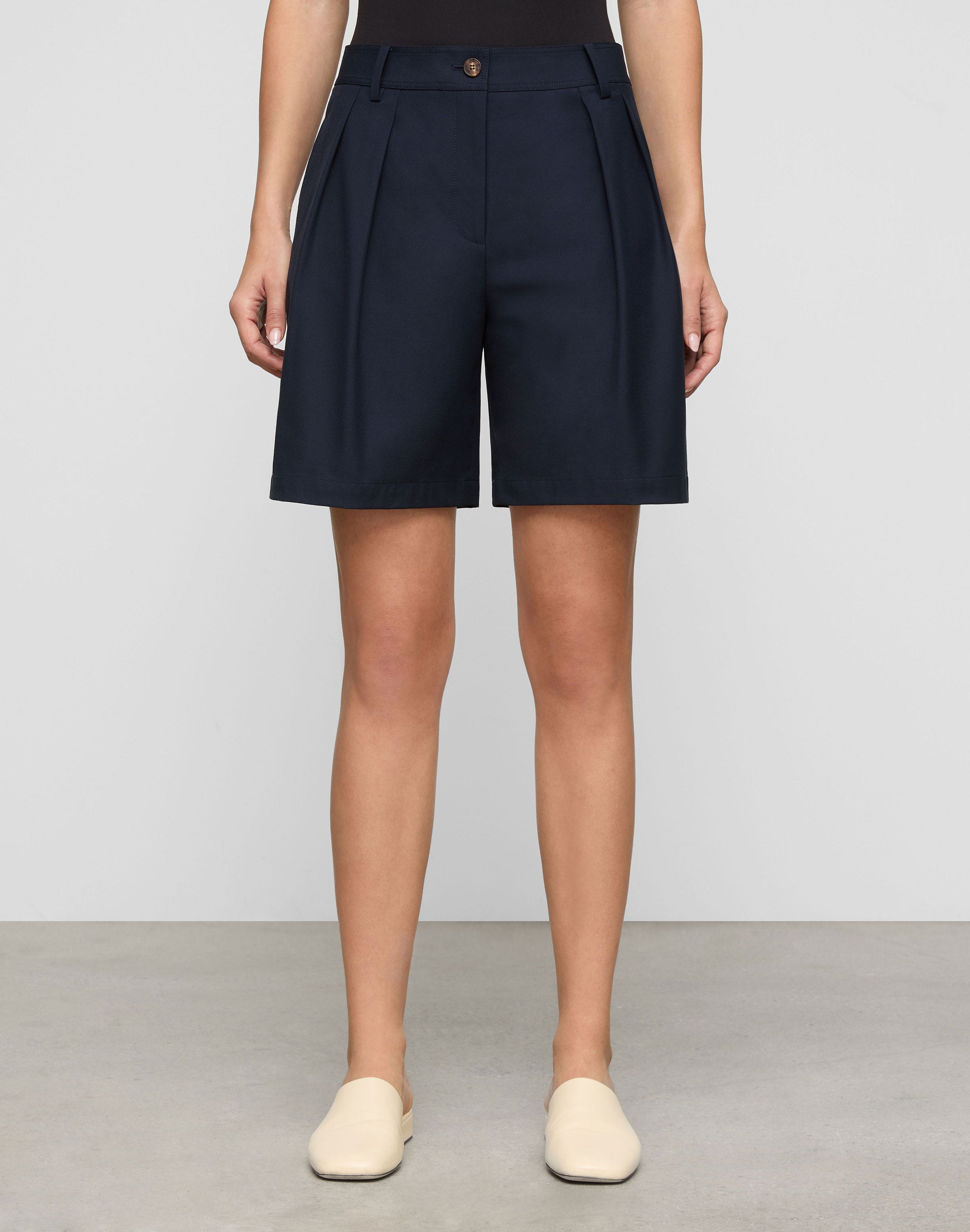 Techno Stretch Twill Park Wide Leg Short