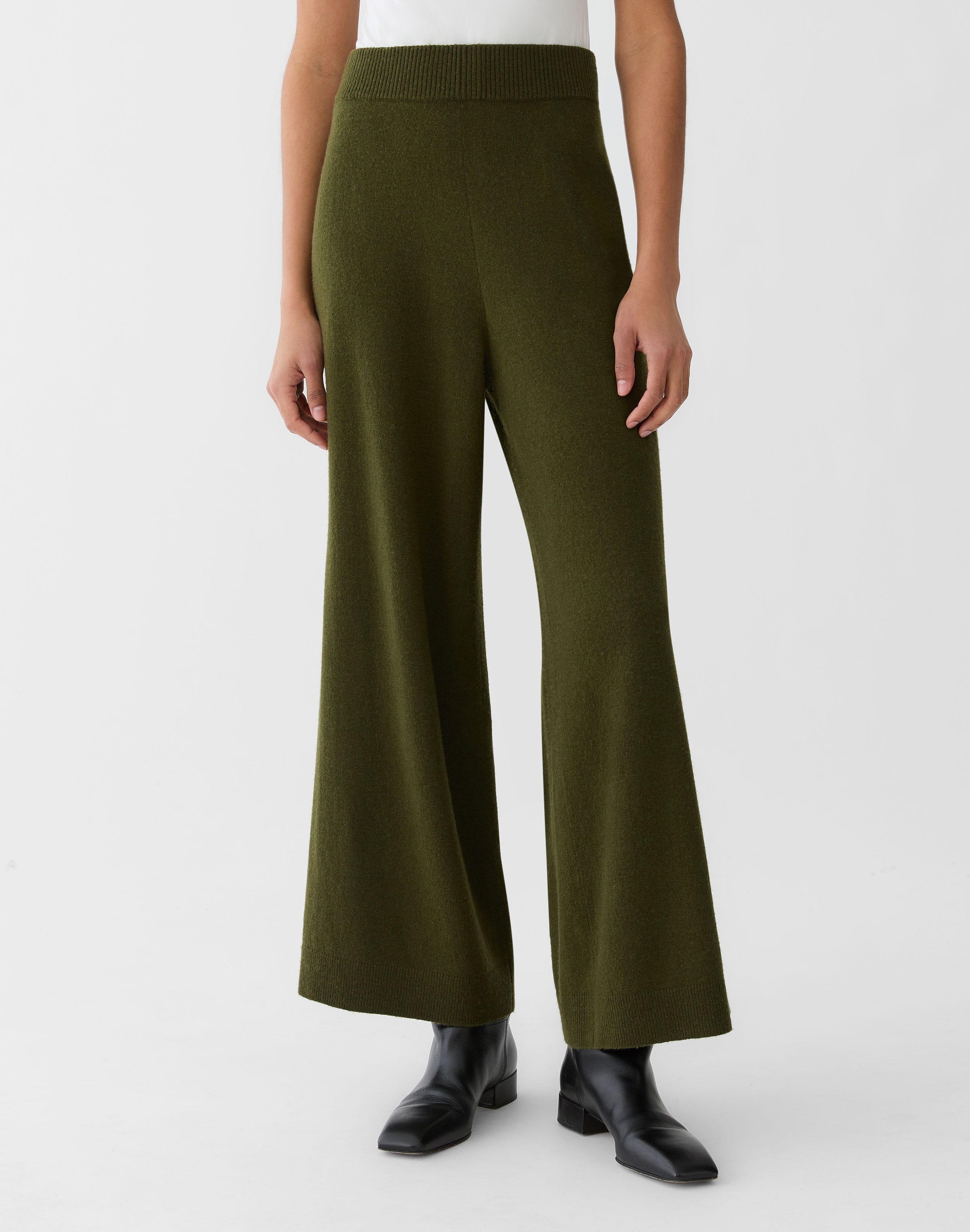 Responsible Wool-Cashmere Wide Leg Pant