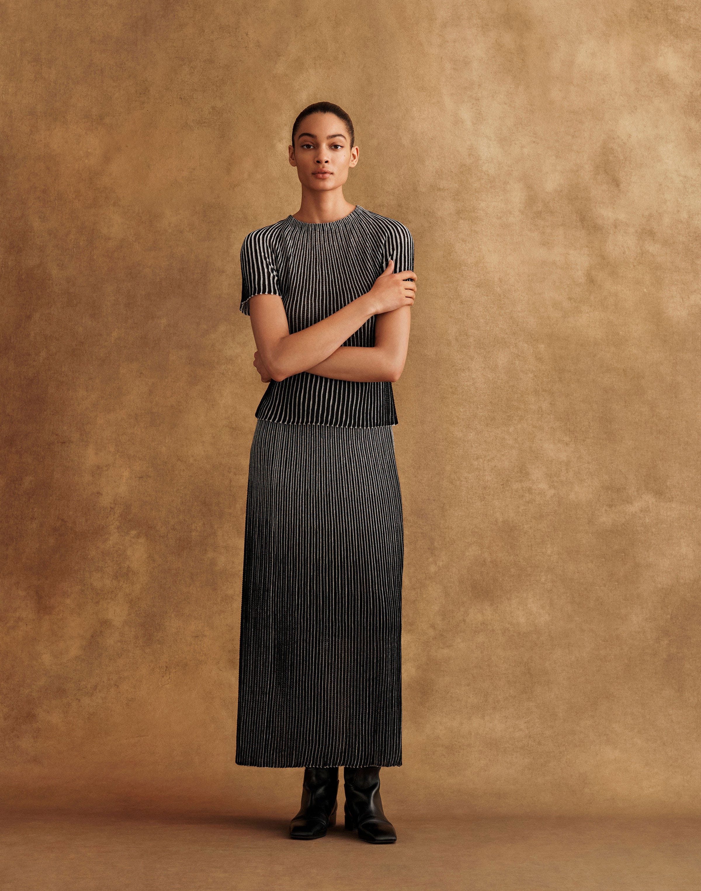 Metallic Shimmer Striped Knit Skirt