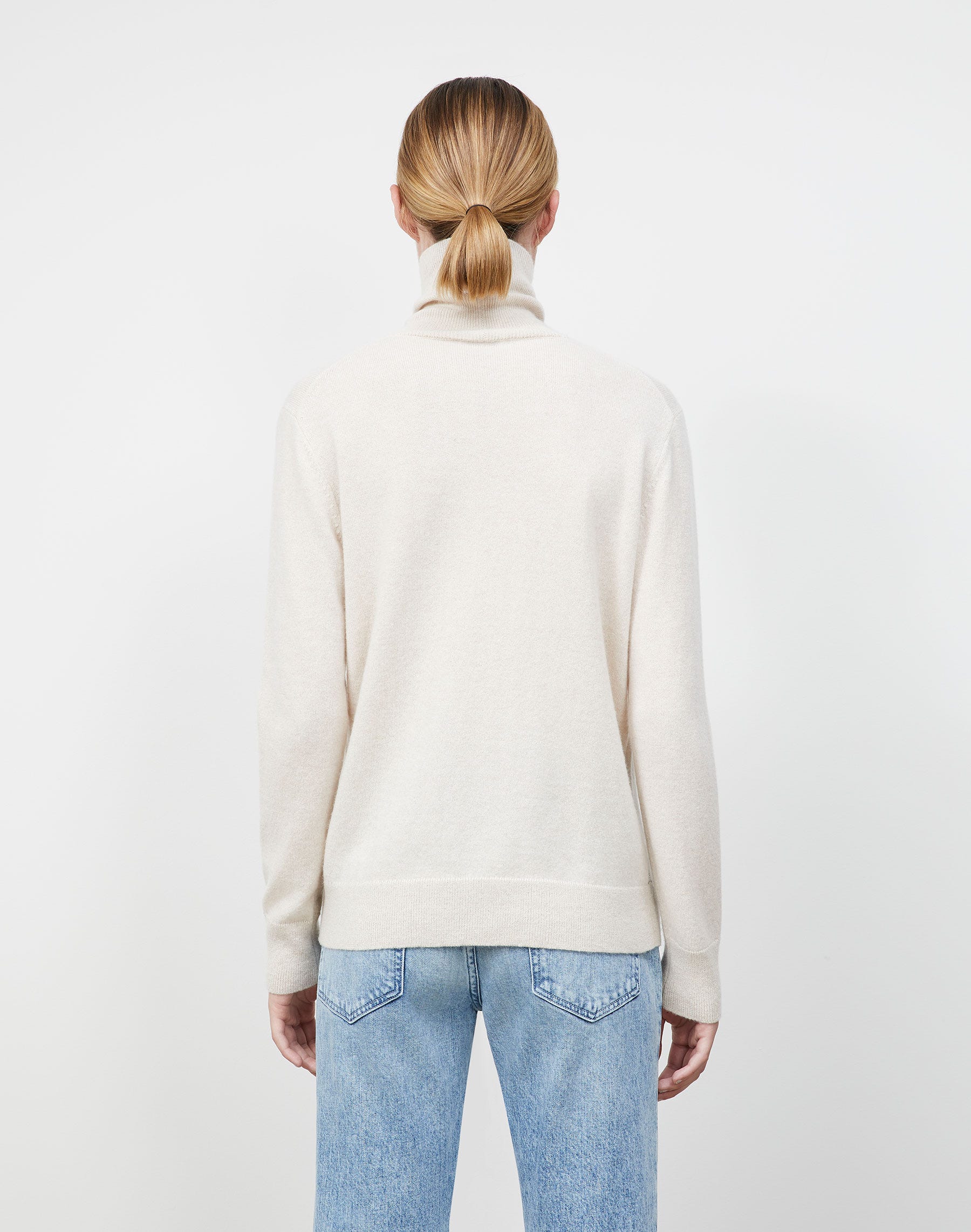 Petite Cashmere Turtleneck Sweater